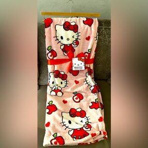 Hello kitty Apple blanket
